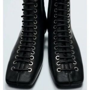 ZARA LACED LEATHER HIGH TOP KITTEN HEELS SZ 9